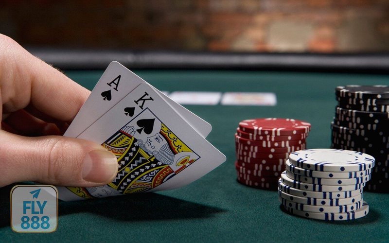 Xì Dách Fly888 - Xì Dách Fly888 là gì? Tổng quan game bài 21 điểm